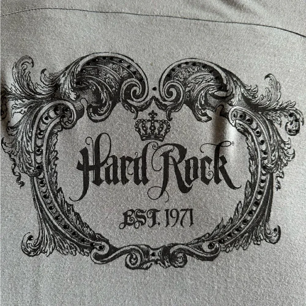 Hard Rock Couture grey Tee sz M